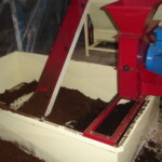 MLIN ZA MLEVENJE ZEMLJE I HUMUSA