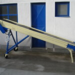 Trakasti transporter